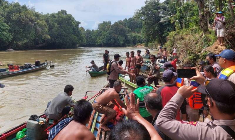 Tragedi Perahu Klotok Tabrak Kayu, 2 Orang Ditemukan Meninggal Dunia