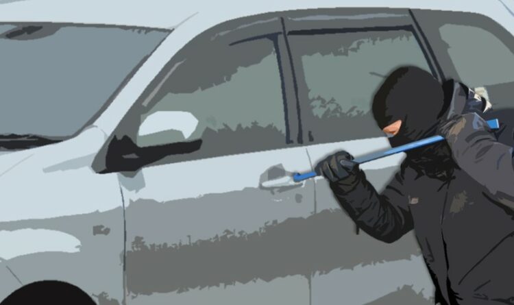 Ditinggal Makan, Satu Unit Mobil Raib Digondol Maling