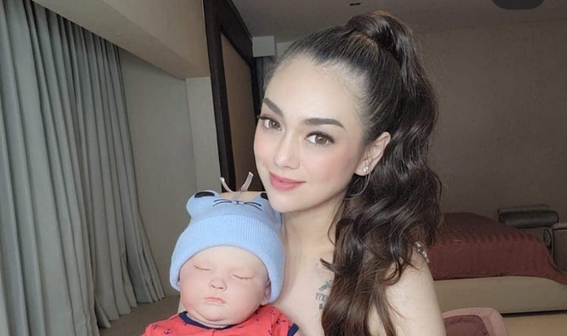 Viral Tren Adopsi Spirit Doll, ini Deretan Artis Tanah Air yang Mengasuh Boneka Arwah