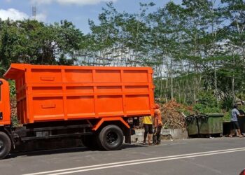 Atasi Persampahan, DLH Pulang Pisau Mendapat Tambahan Armada Baru