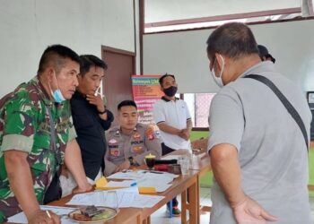 Babinsa Koramil 1016-02 Bukit Batu Bantu Mediasi Warga Sengketa Lahan