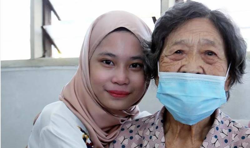 Cerita Penuh Haru Gadis Muslim Asal RI dengan Wanita Tionghoa di Malaysia