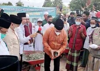 Wagub Letakan Batu Pertama Pembangunan Pesantren Tanwirul Muslimin