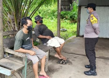Bhabinkamtibmas Desa Pematang Panjang Lakukan Sambang Desa