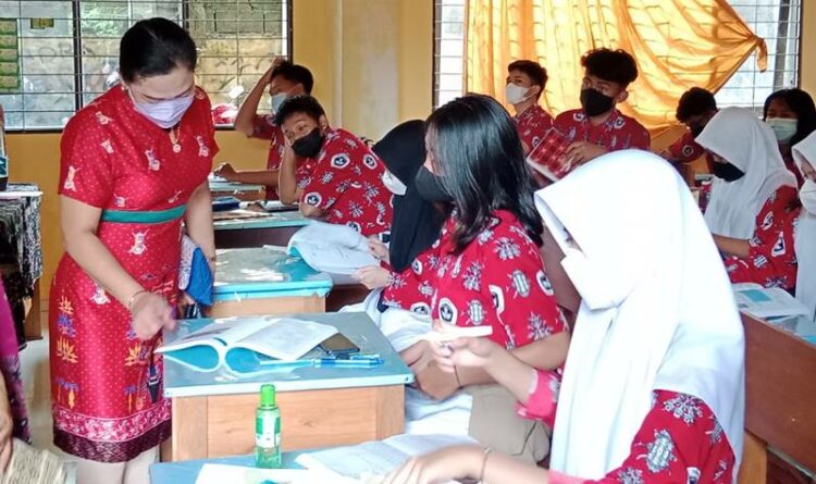 Suasana pelaksanaan PTM Terbatas. (Ist)