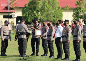 Polda Kalteng Berikan Reward dan Punishment Untuk Personel