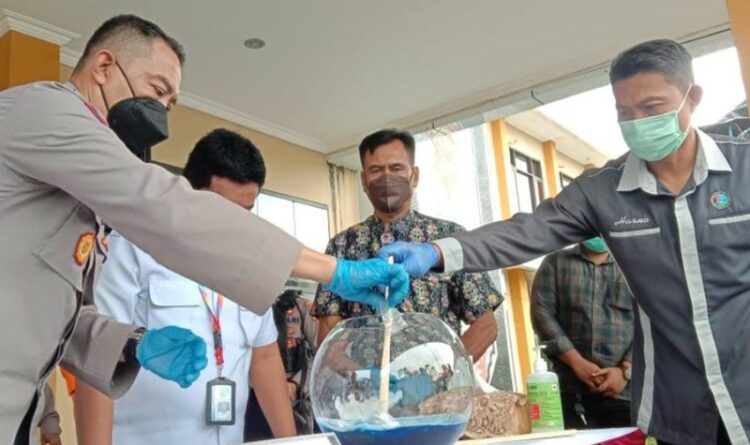 Polresta Palangka Raya Musnahkan 98 Gram Sabu