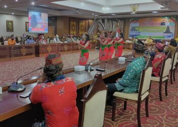 Lokasabha VIII PHDI Kalteng, Resmi Dibuka 1