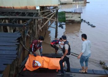 Dikabarkan Hilang, Bocah 10 Tahun Ditemukan Tewas Mengapung
