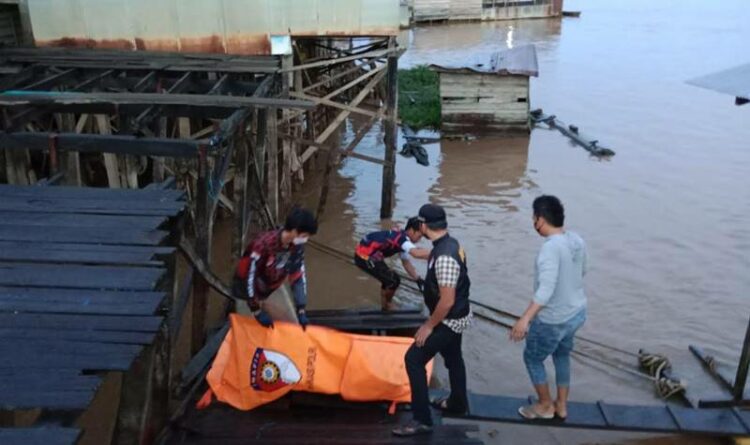 Dikabarkan Hilang, Bocah 10 Tahun Ditemukan Tewas Mengapung