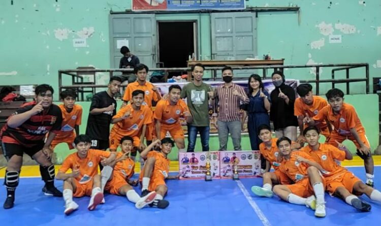 Tanpa dukungan pemerintah, Hima Kobar FC raih Juara I di Turnamen KNPI Kalteng