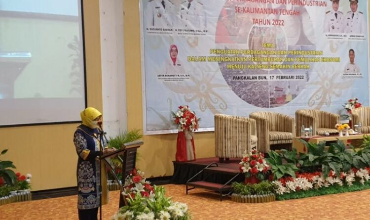 Gubernur Sugianto Sabran : Pemprov dan Pemerintah Kabupaten/Kota Bersama-Sama Dorong Pembangunan di Bidang Perdagangan dan Perindustrian