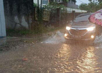 Kondisi banjir di Sampit, belum lama ini