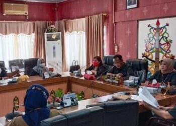 Dua Tenaga Ahli Fraksi DPRD Kota Palangka Raya Resmi Ditetapkan