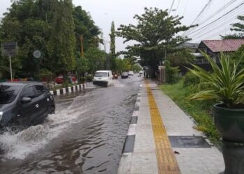 Sekitar 2 Jam Diguyur Hujan, Sejumlah Lokasi di Sampit Banjir
