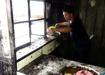Akibat Regulator Gas Terlepas, Dua Kios Nyaris Hangus Terbakar