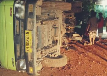 Naas, Perbaiki Truck Malah Nyawa Melayang