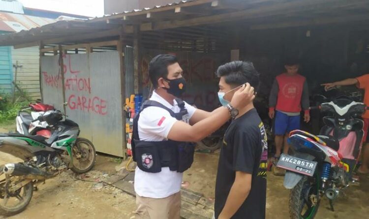 Polsek Seruyan Hulu Melaksanakan Patroli Sambang dan Sosialisasi Prokes kepada Masyarakat