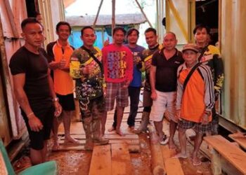 Wakil Ketua DPRD Mura Reses Pada Tiga Desa di Kecamatan Latup Menggunakan Trail