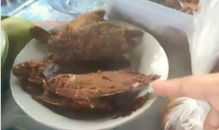 Galang Dana, Masjid Desa Matabu Gelar Warung Amal