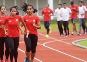 Bupati Kotim Halikinnor saat memimpin rapat terkait pelaksanaan, Porprov Kalteng di Rujab bupati Kotim