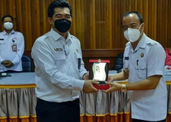 Bupati Terima Hasil Audit Bantuan Parpol di Seruyan