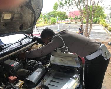 Cek Fisik Kendaraan di Samsat Seruyan