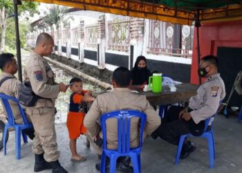 Kanit Binkamsa Kunjungi Pos Jaga Rujab Bupati