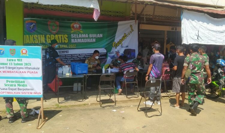 Kegiatan Vaksinasi on the Spot, yang dimotori oleh Kodim 1012 Buntok, dibantu Koramil Dusun Tengah tadi