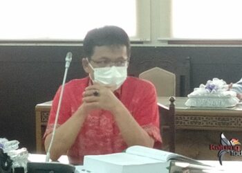 Ketua Komisi I DPRD Kalteng, Yohannes Freddy Ering. (Mulia Gumi)