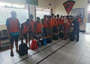 Pengiriman 18 Orang Tahanan Ke Lapas Kelas II Sampit