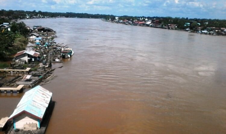 Wilayah Tumbang Samba, Kecamatan Katingan Tengah yang direndam banjir, Kamis