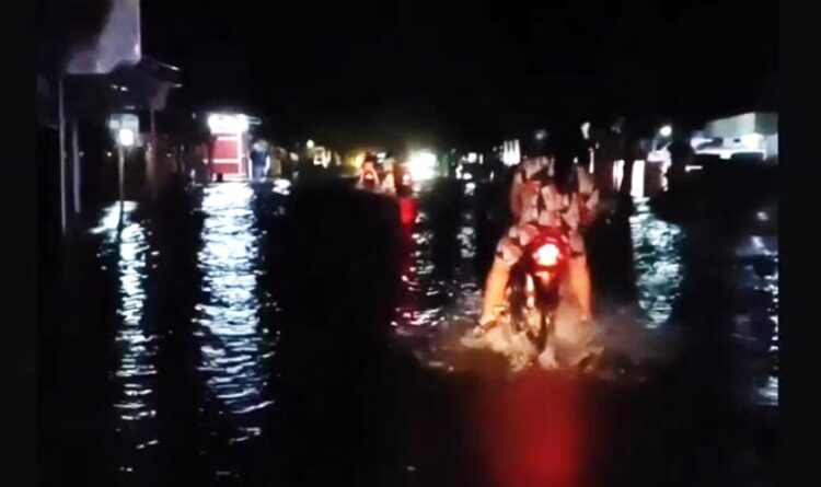 Drainase Kota Sampit Tidak Lagi Mampu Menampung Curah Hujan Tinggi