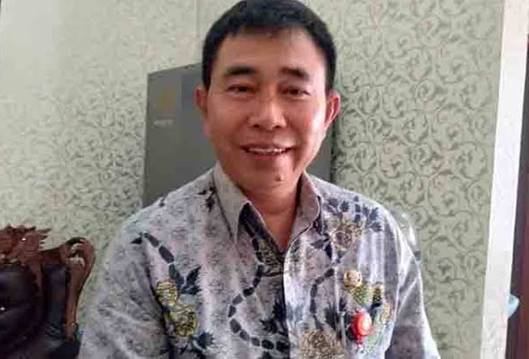 Kepala Dinas Sosial Kabupaten Katingan Elmon Sianturi ketika ditemui diruang kerjanya, Senin (30/5/2022).