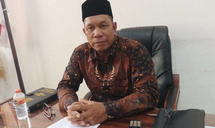 Ketua Komisi 1 Dewan Perwakilan Rakyat Daerah (DPRD),Kabupaten Kapuas Lawin.