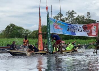Putra Asal Katingan Juarai Lomba Besei Kambe