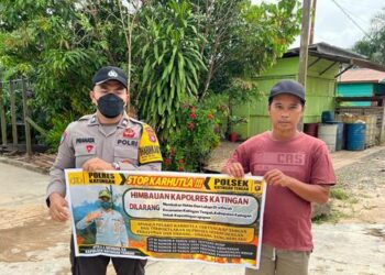 Polsek Katingan Tengah mendatangi warga dan mengingatkan untuk tidak membakar lahan,
