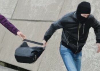 Gagal Rampas Tas Milik Wanita, Pemuda Ini Malah Babak Belur Diamuk Masa