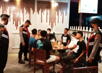 Cegah Kejahatan Di Malam Hari, Personil Sat Samapta Melaksanakan Gita Patroli Rutin