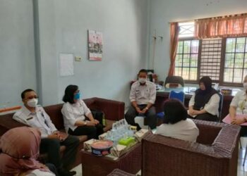 Keterangan : Suasana kunjungan kerja KI Kalteng ke Diskominfosantik Seruyan. (Ist)
