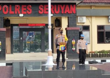 Kabag Ops Polres Seruyan Sampaikan Tombol Otomatis Kendali Jarak Jauh Anggota