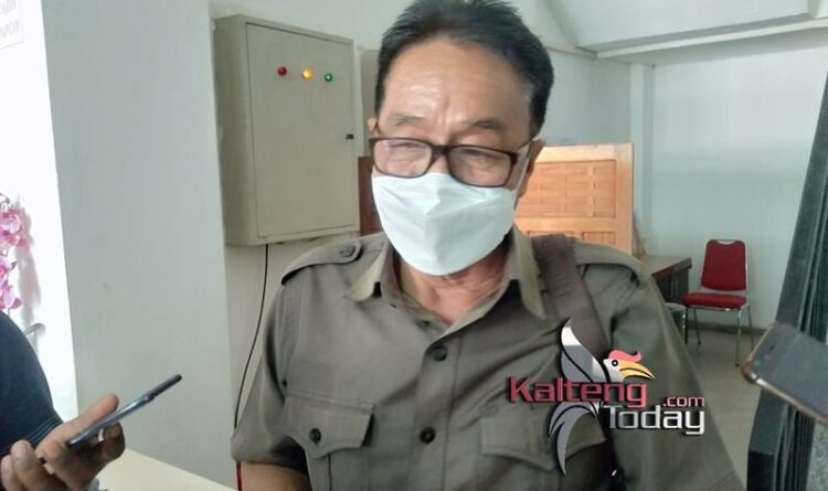 Keterangan : Ketua Bapemperda DPRD Kalteng, Duwel Rawing. (Mulia Gumi)