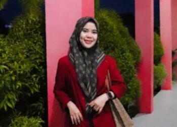 Mahasiswi STIH Habaring Hurung Sampit Ini Harapkan Kampungnya Teraliri Listrik
