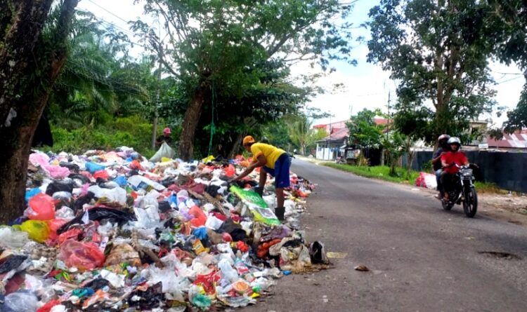 Tumpukan Sampah Meluber di Depo, Ini Komentar DLH Kotim