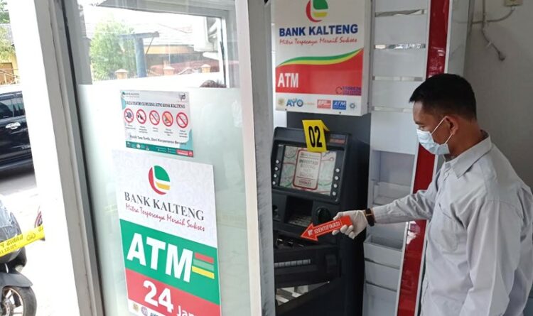 ATM Bank Kalteng Jalan Rajawali Diduga Dibobol Maling