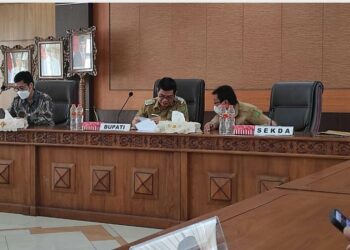 Rapat Koordinasi Pelaksanaan SPI di Ruang Rapat Bupati Bartim