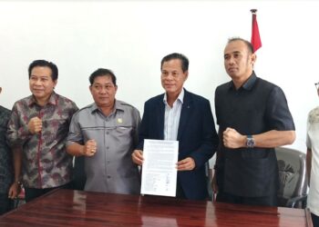 Tim Pansus 21 Kembalikan Mandat Kepada Lembaga DPRD dan Menyatakan Mundur