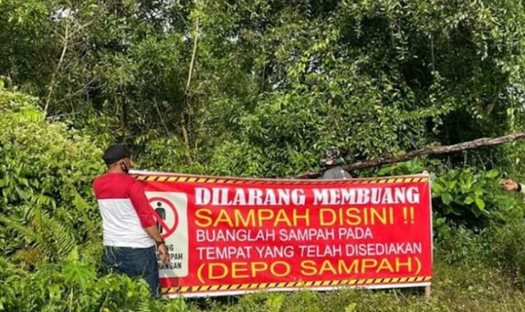 Wabup Minta Pembuang Sampah Sembarangan Dikenakan Sanksi Adat