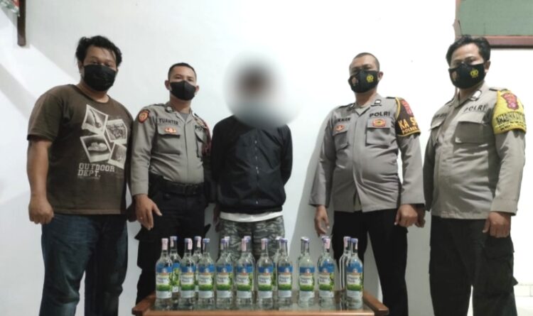 Polisi Amankan Puluhan Botol Minuman Keras Milik Warga Kabupaten Pulang Pisau