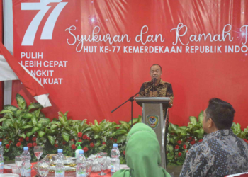 Bupati Seruyan Yulhaidir memberikan sambutan pada acara syukuran dan ramah tamah dalam rangka HUT ke-77 Republik Indonesia, Rabu (17/8/2022) malam